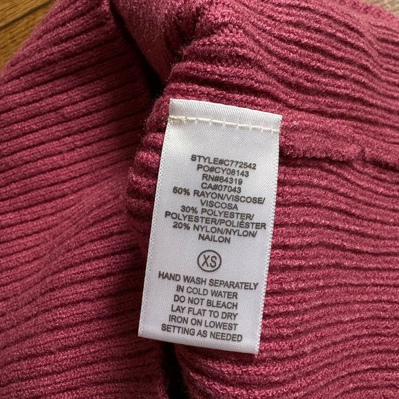 Cyrus Textured Sleeveless Sweater Mauve Wood Size XS - Picture 3 of 4